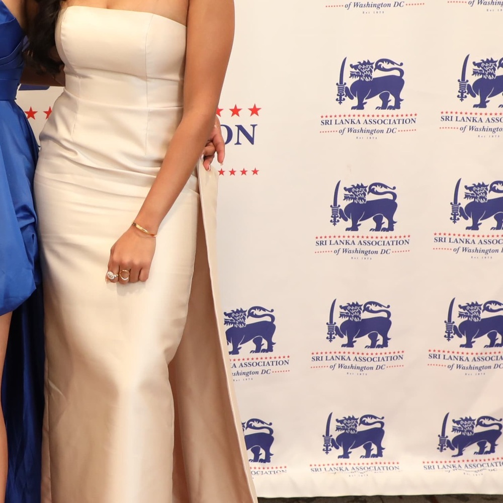 ALFRED SUNG Strapless Cream Gown - Picture 7 of 8